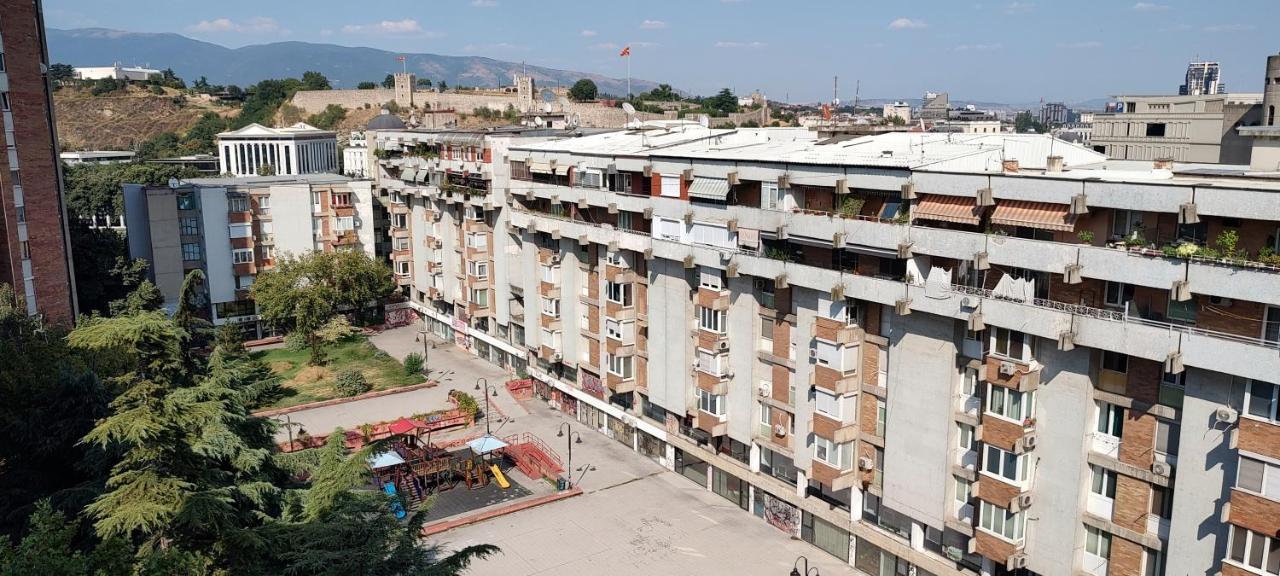 Apartment Maya'S Place Skopje Exteriör bild